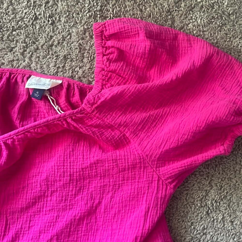 Hot pink dress!